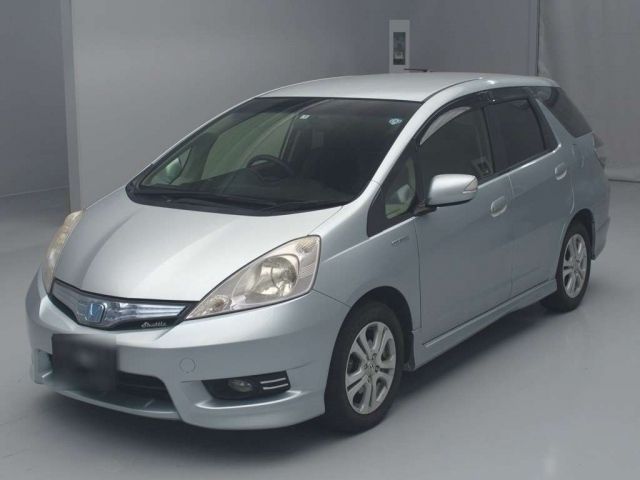 72008 Honda Fit shuttle GP2 2013 г. (TAA Chubu)